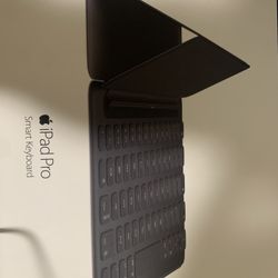 Smart Keyboard 9.7“