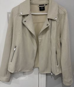 Women’s Jackets Size Large