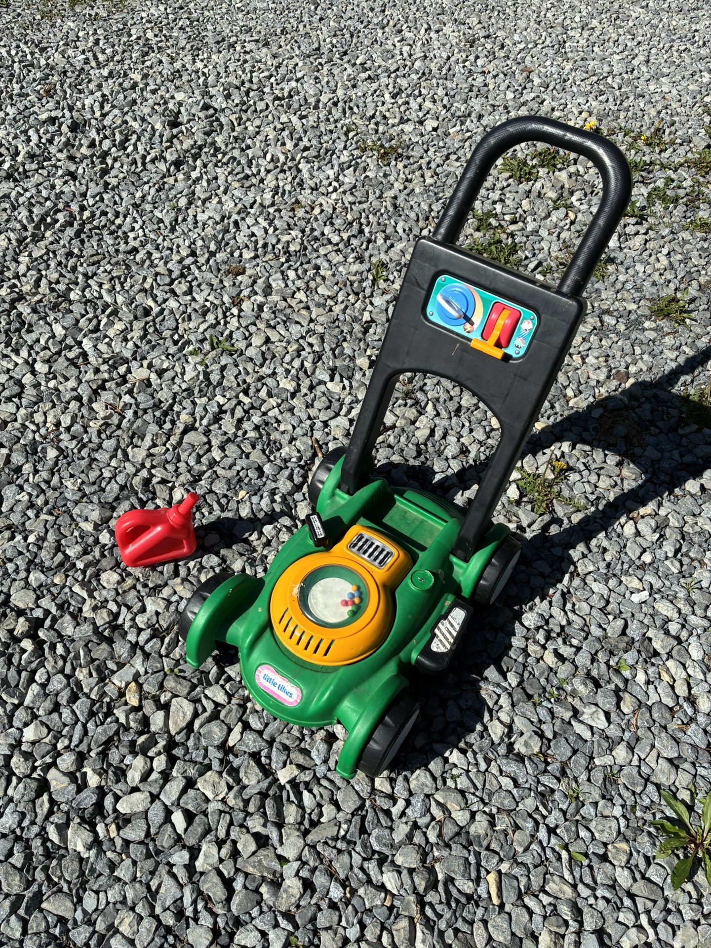 Lawnmower With Gas Can