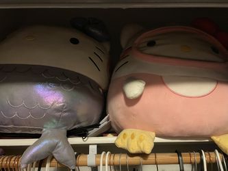 Hello Kitty Squish mellows