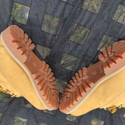 Lil Boys Timberland Size 7.5