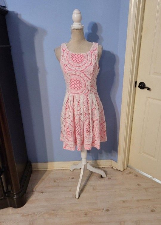 Xtaren Medium Juniors Dress
