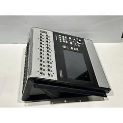QSC TouchMix-30