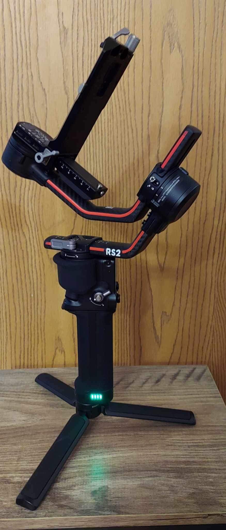 DJI RS 2 Combo - 3-Axis Gimbal Stabilizer for DSLR and Mirrorless Cameras