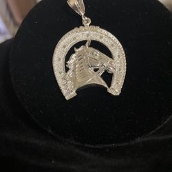 Horse Shoe With Horse Pendant Silver 