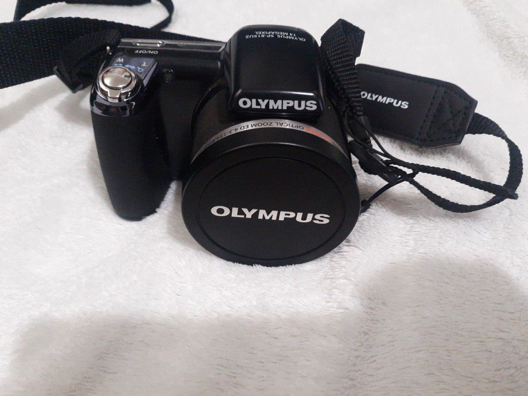 olympus sp series sp-815uz 14.0mp digital camera - black+2nd battery+2memo cards