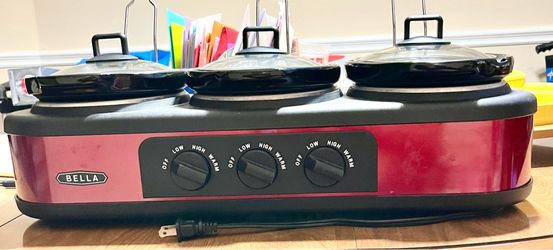 Bella 3 x 1.5-Quart Triple Slow Cooker.