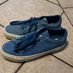 Converse one star suede women’s 7