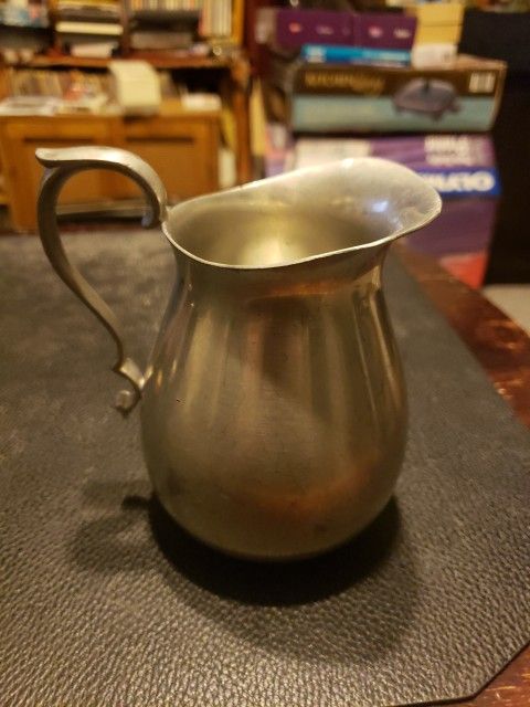 Antique Reed Barton Pewter cream Creamer pitcher P967 1 PT. Gr8 Patina Tableware