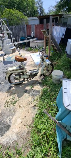 Moped 1977.