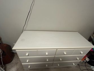 Scalloped kids 6 drawer chest