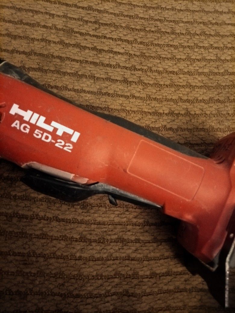 Hilti Grinder