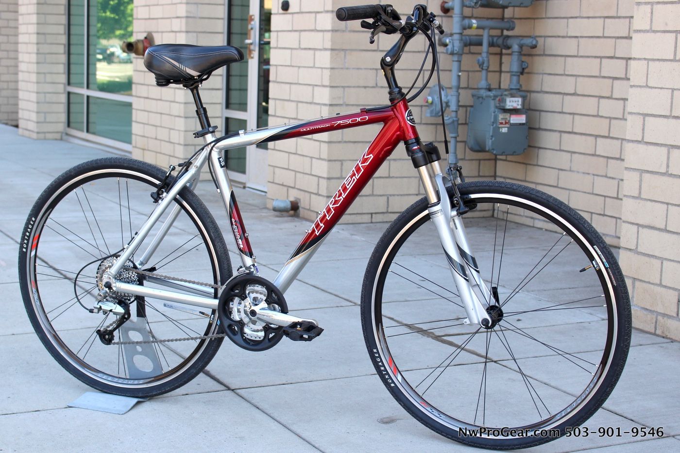 Trek 7500 Multitrack Shimano Hybrid Commuter City Bike