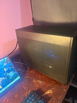 Midrange gaming pc | asus 5070 tuf gaming 12gb | ryzen 7 9700x | 32gb ram | 1tb ssd | 750 watt psu