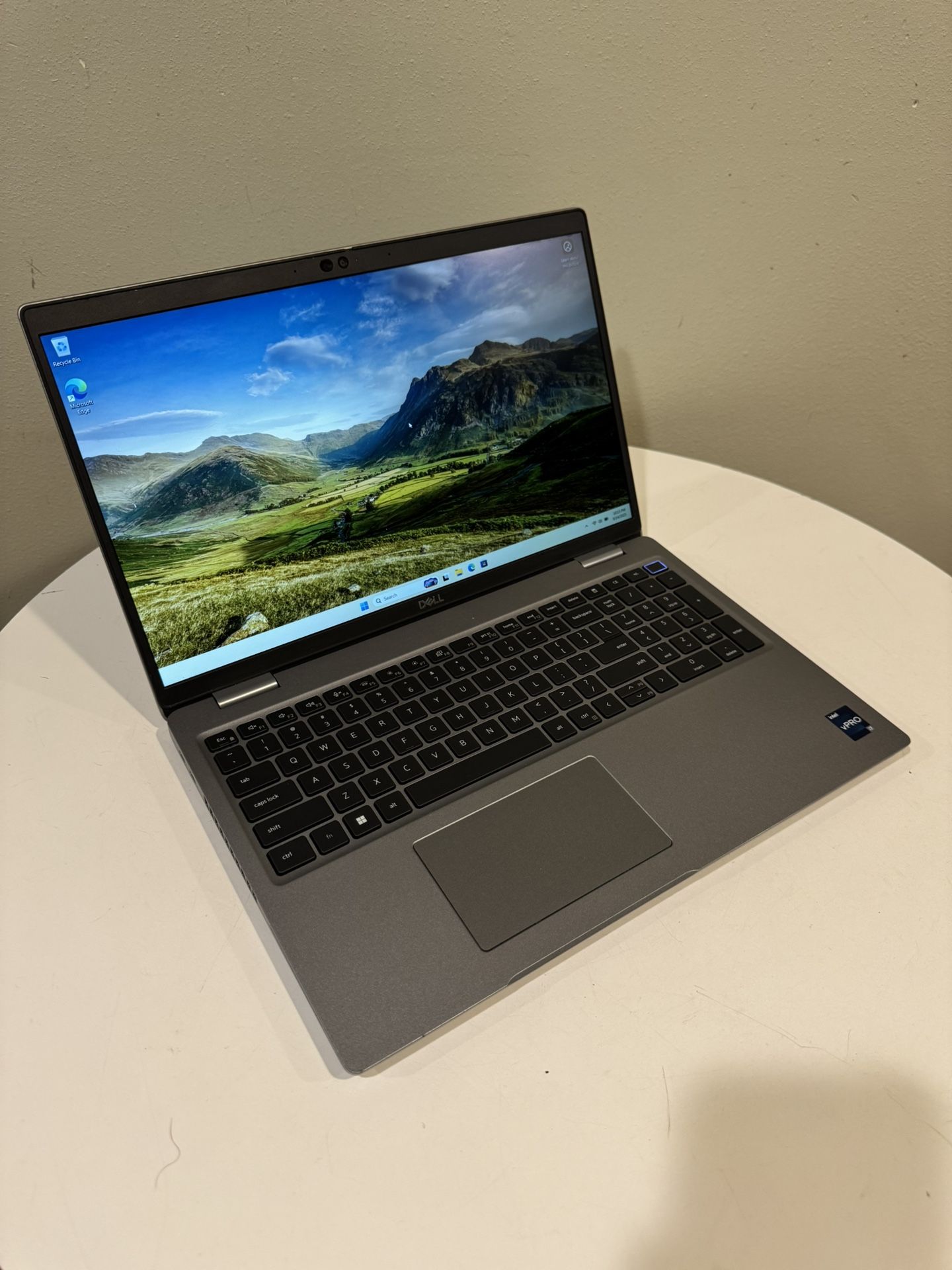 Dell Laptop 12th Gen i7/16gb Ram PC Computer Windows 11 Warranty 