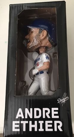 2 LEFT 2017 André Ethier Bobbleheads