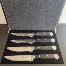 Capital Grille Knife Set of 4 (NEW)