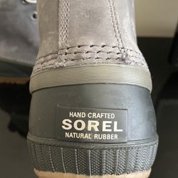 Sorel Winter Insulated Hand Crafted Natural Rubber Mens Boots Size 9 Brand New