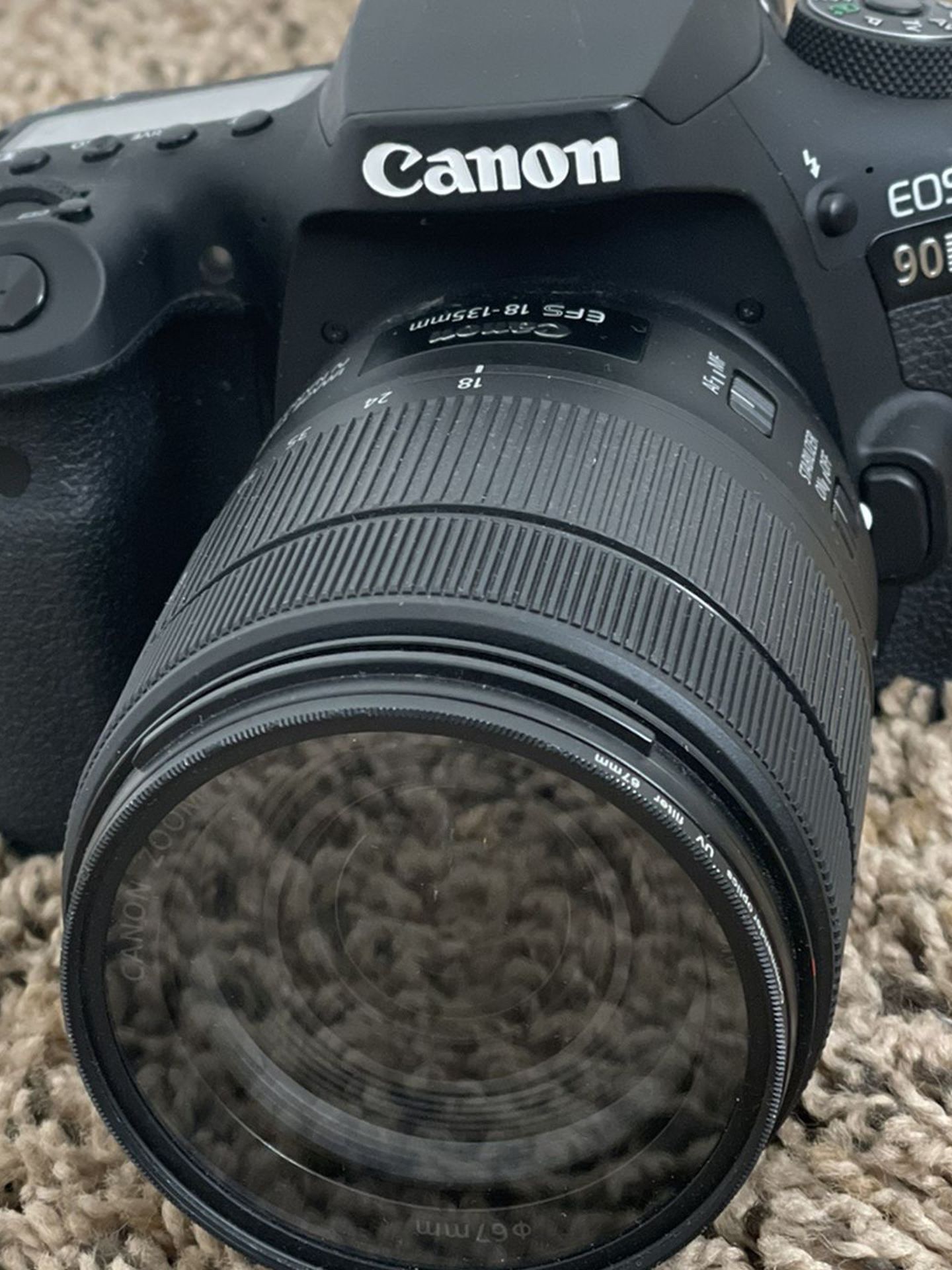 Canon EOS 90D DSLR