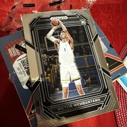 Victor WEMBANYAMA Rookie Card