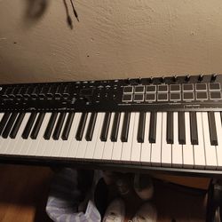 M-Audio 61 Key USB Keyboard (Brand New)