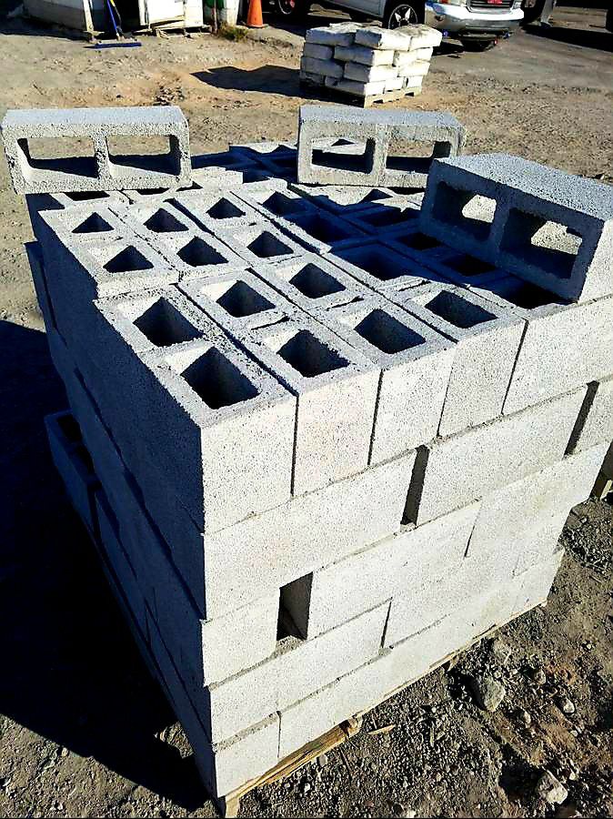 CINDER BLOCK 1 40 For Sale In El Paso TX OfferUp   B537134fd1f04c17833d3e540f89ae57 