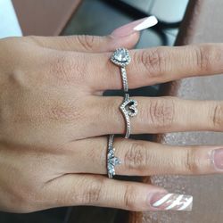 Silver Rings And Necklace 