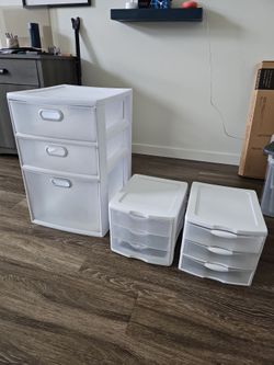 3 Sterilite Plastic Organizers