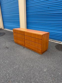 Mid Century Modern Danish Teak 8 Drawer Dresser By Komfort