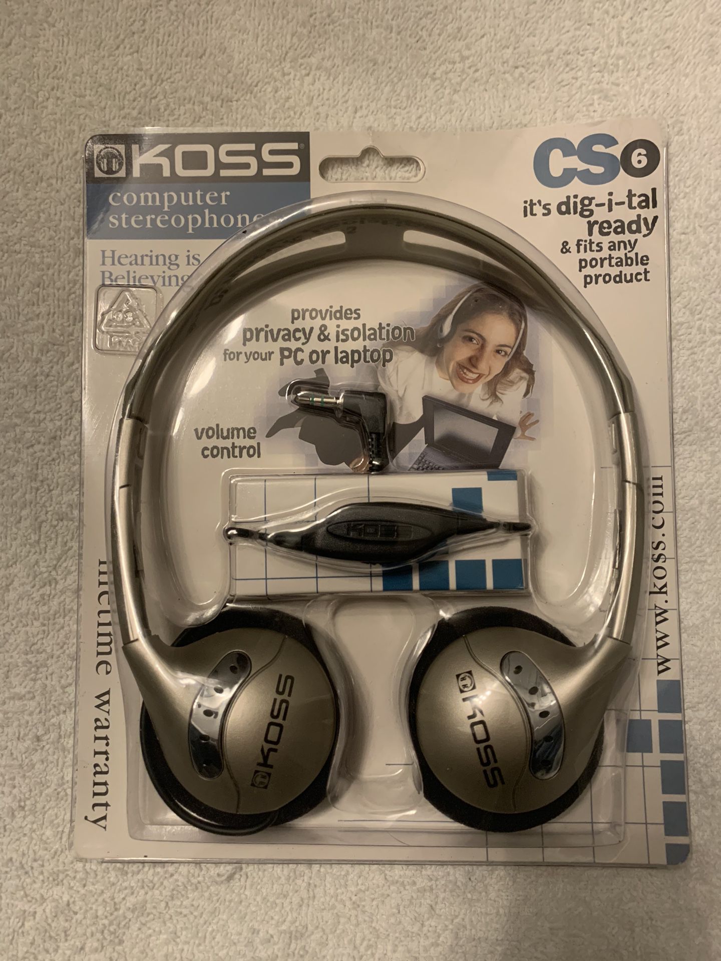 Koss CS6 Stereo Ear-Pad On the Ear Silver Computer Headphones Wired 2.5mm Jack