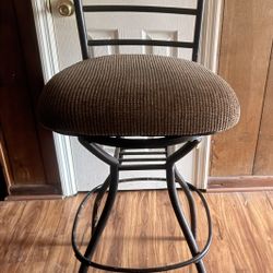 3 Swivel Barstools 