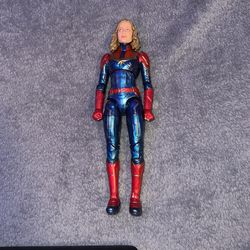 Marvel Legends Captain Marvel