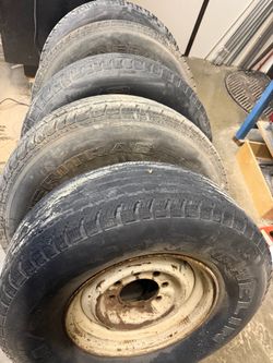 Ford dodge Chevy Truck wheels