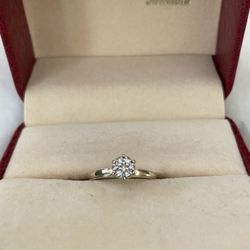 Diamond Engagement Ring Sz 6-7 14 K  White Gold 1 Carat Cluster, Beautiful! 