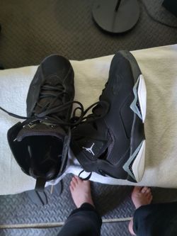 Jordan true flights basically new black grey and white 9 1/2