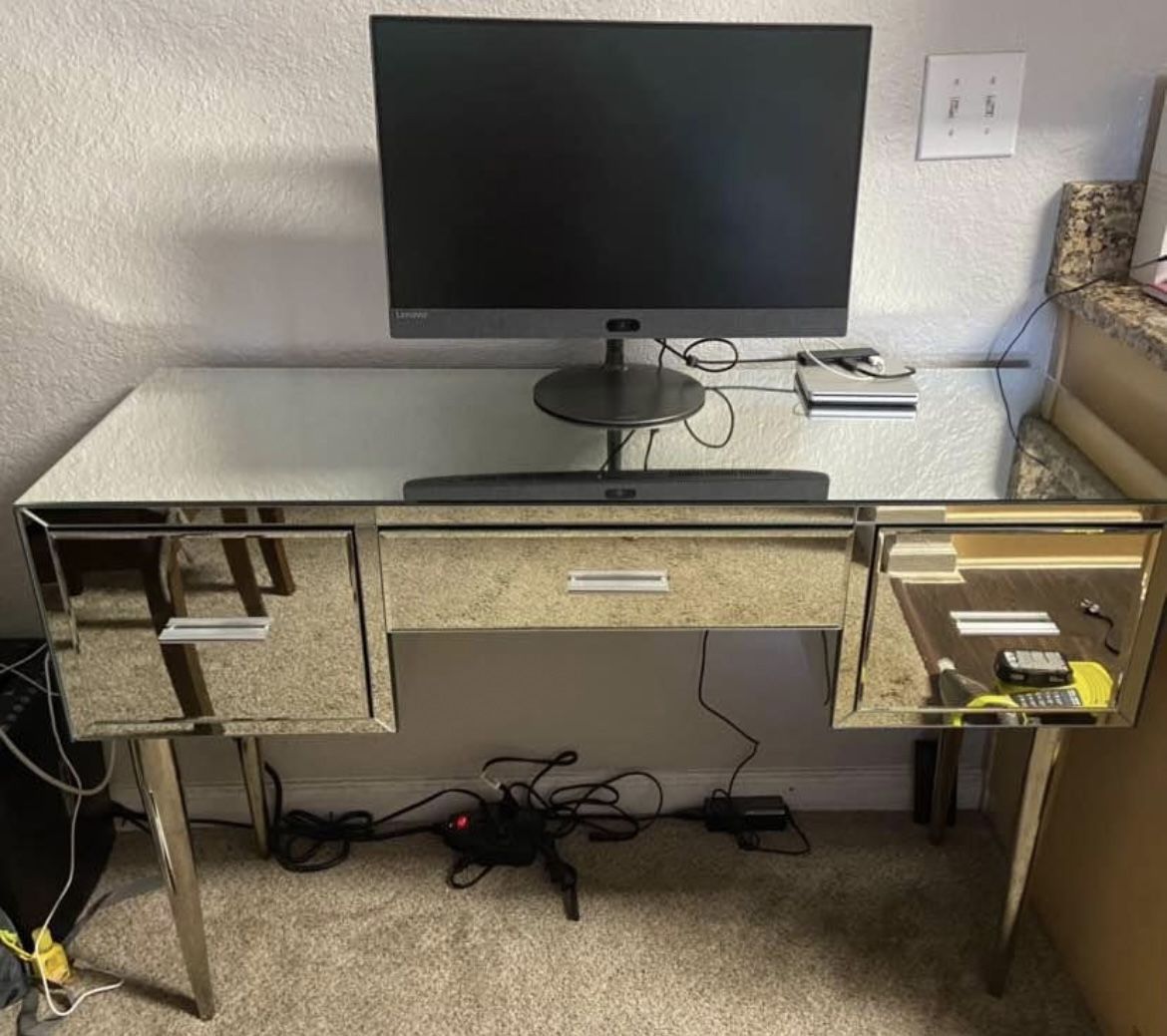Computer Desk