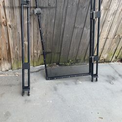 Pool Fence And Gate 104.5ft
