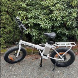 Folding Electric White Bike