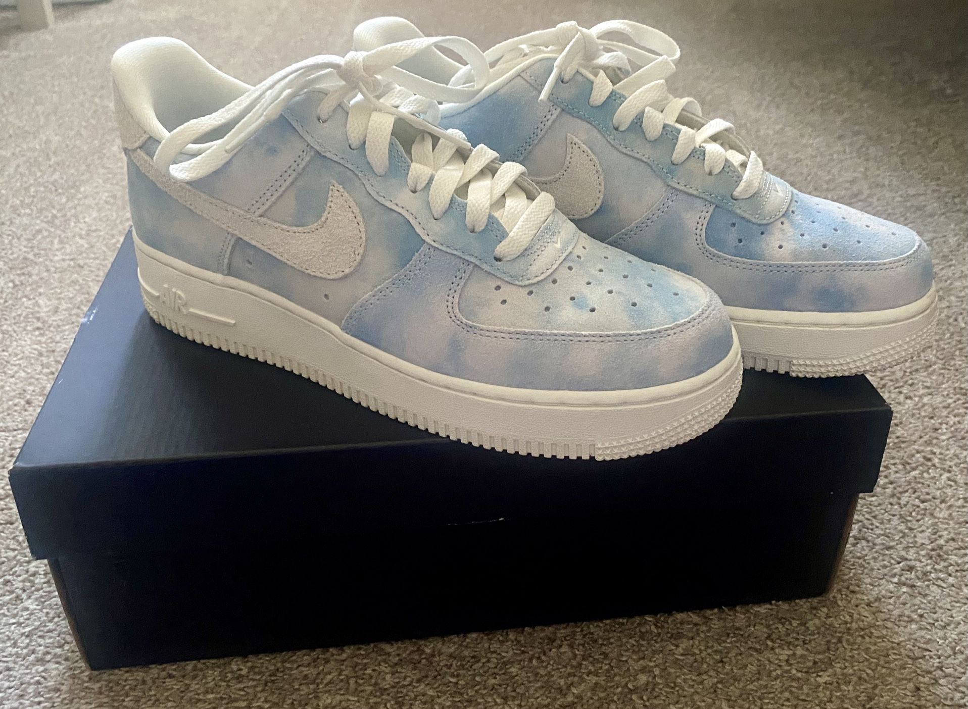 Women’s Nike Shoe
