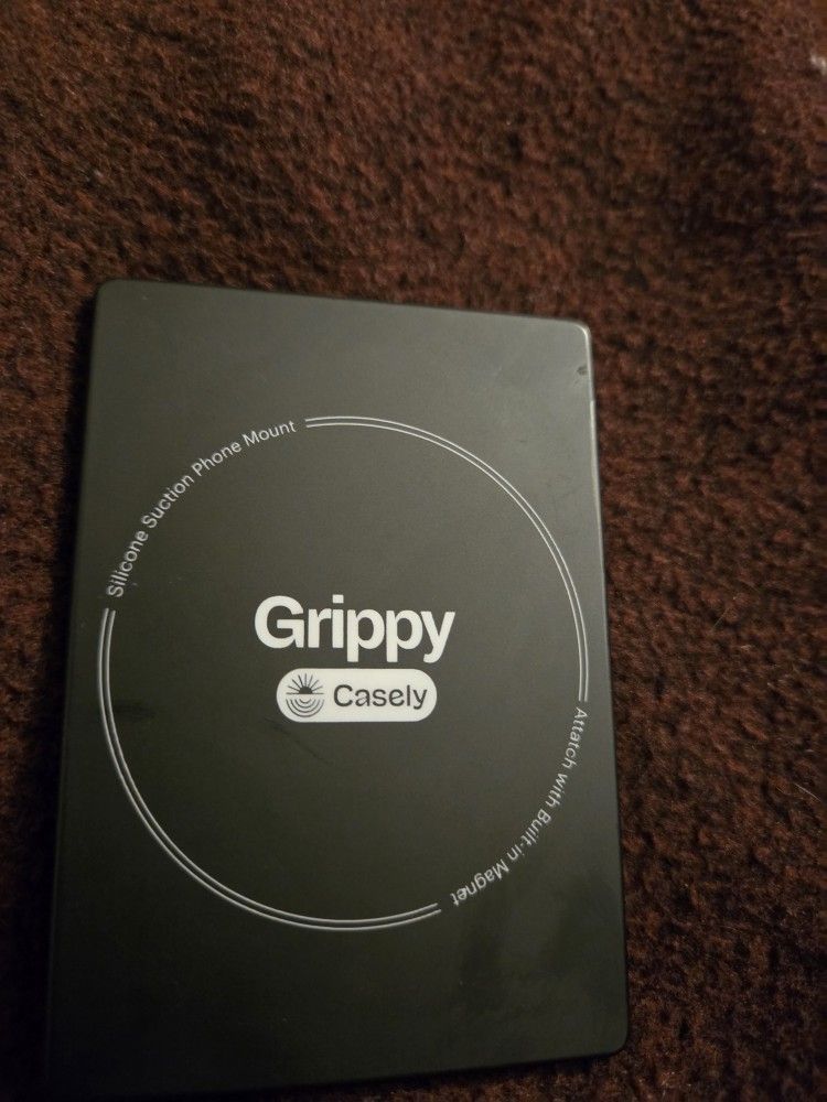 Grippy Casely