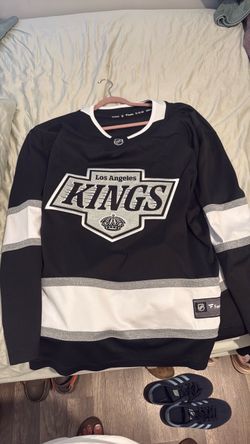 Kings hockey jersey