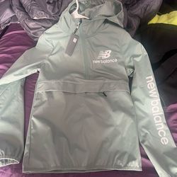 New balance windbreaker