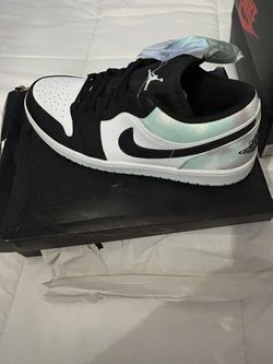Jordan 1 low se size 15