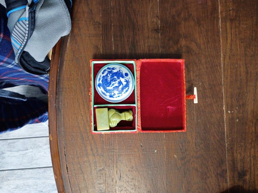Vintage Chinese dragon seal stamp set w/ box – carved stone style