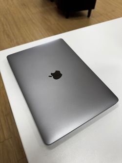 MacBook Pro M1 13-inch 8GB Ram 256GB SSD