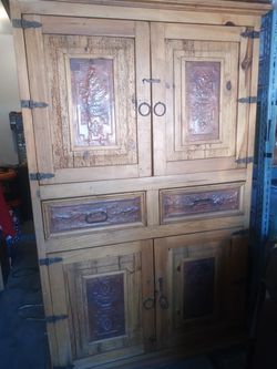 Pine armoire