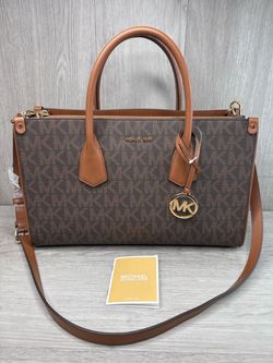 Michael Kors Scarlett Medium Satchel (A1D033326)