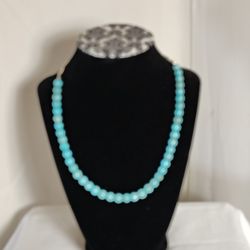 Kenneth Cole Necklace 