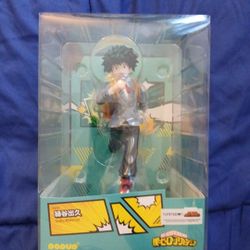 Izuku Midoriya Figure