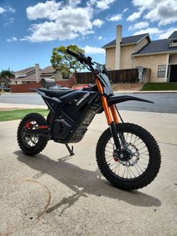 Cemoto D03 Electric Dirt Bike